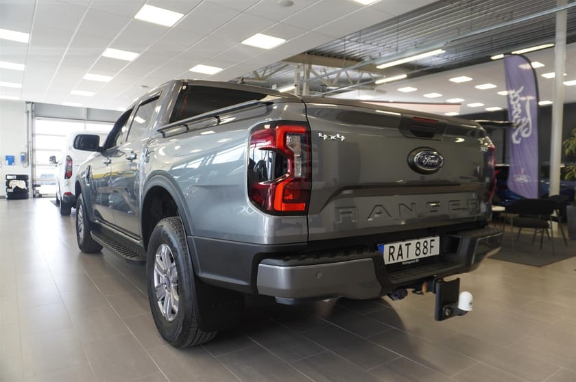 Bild 4 av Ford Ranger Dubbelhytt Doublecab Xlt 2.0 Kamera Värmare Drag Lock