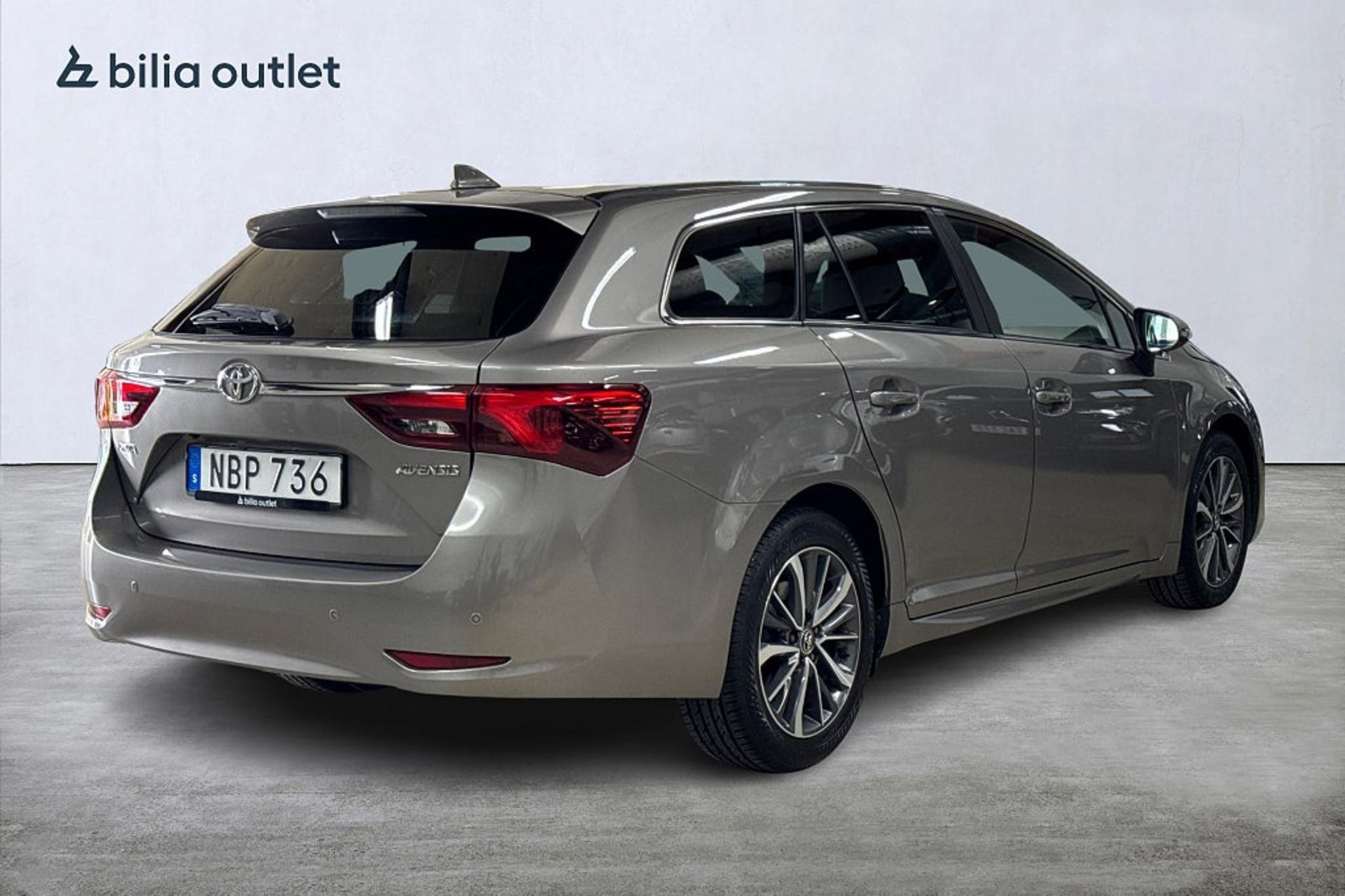 Toyota Avensis 2016, bild 6/10