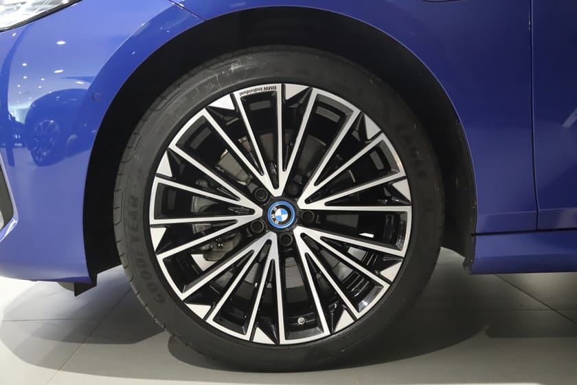 Bild 4 av BMW 230e xDrive Active Tourer 