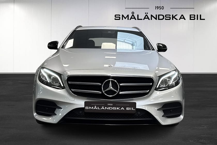 Bild 2 av Mercedes-Benz E 220 T d AMG Line Drag 194hk