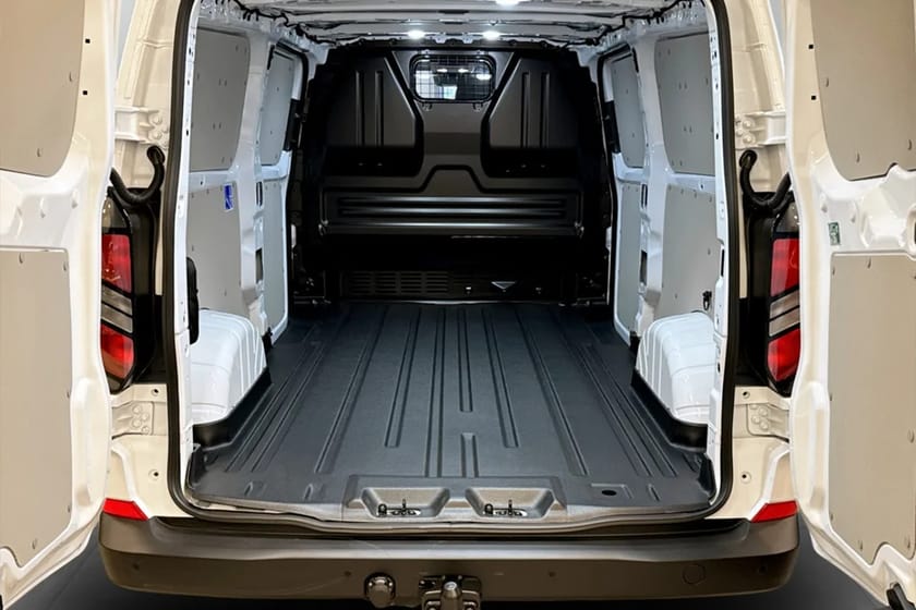 Bild 3 av Ford Transit Custom 320 Plug-in Hybrid Skåp Trend 320L LWB 2.5L PHEV 227hk CVT AT FWD Bensin