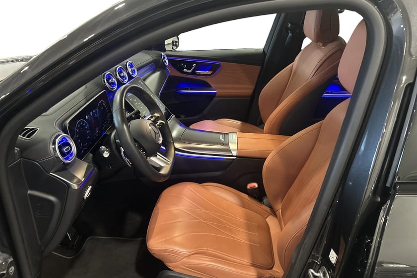 Bild 5 av Mercedes-Benz GLC 400 e 4MATIC SUV 360° / Dragkrok / AMG Line