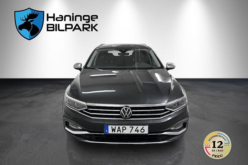 Bild 3 av Volkswagen Passat Alltrack 2.0 TDI 4Motion Alltrack/SUPERDEAL 3,95%/CARPLAY/DRAG
