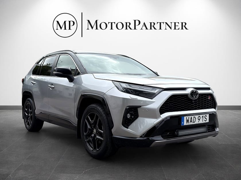 Bild 1 av Toyota RAV4 Hybrid AWD-i AWD GR Sport Panorama 360 Kamera Dragkrok Navi