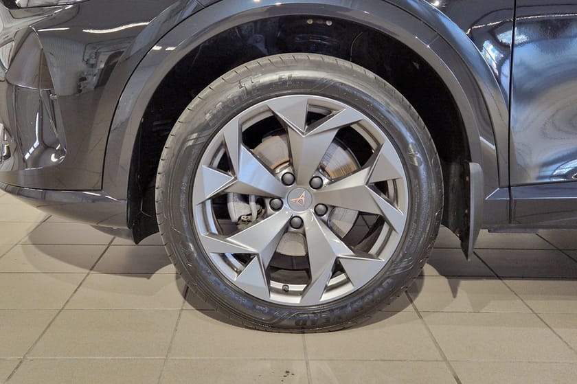 Bild 3 av CUPRA Formentor 1.5 eTSI / 150 HK DSG7 / Drag