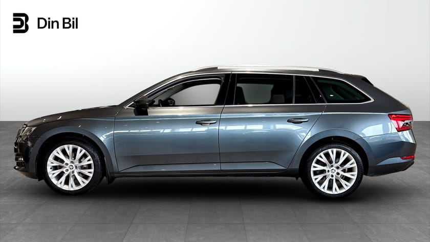 Bild 2 av Škoda Superb Kombi STYLE TDI 200 DSG 4X4