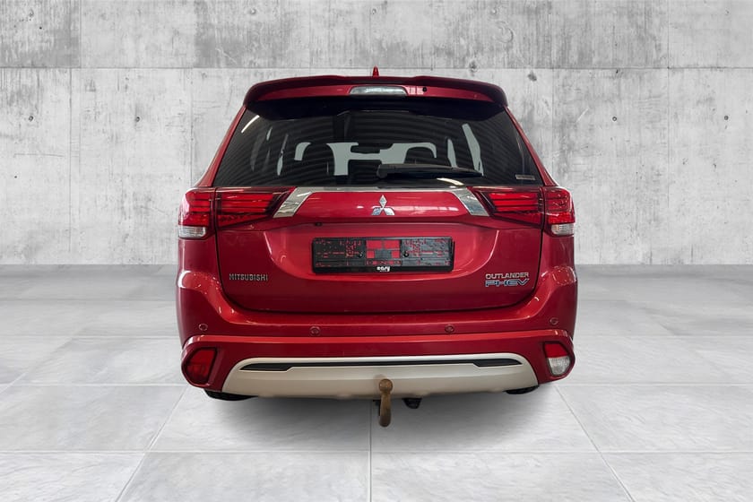 Bilde 4 av Mitsubishi Outlander PHEV PHEV/Instyle+/Krok/R&F/ACC/Oppv.rute/360°kam/Keyless+