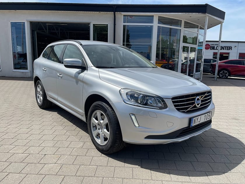 Bild 3 av Volvo XC60 D3 Momentum 136 hk dragkrok, NY KAMREM