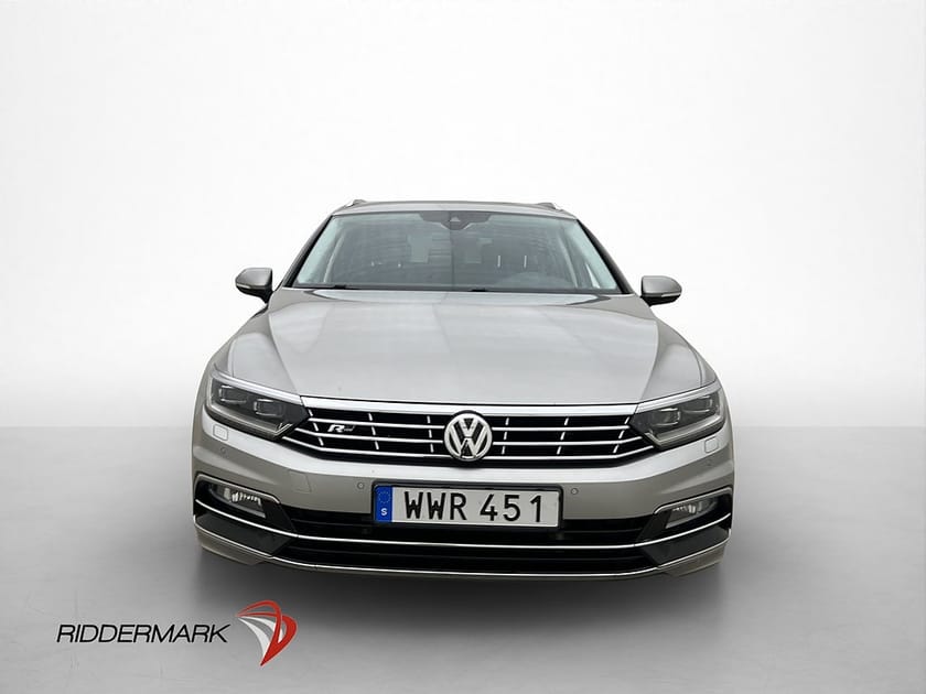 Bild 2 av Volkswagen Passat Sportscombi TDI 4M R-Line Cockpit Drag Skinn Värmare