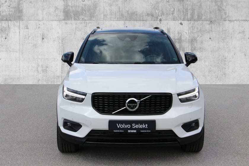 Bilde 2 av Volvo XC40 T5 R-DESIGN KROK|PANO|TEK.PK.PRO|360|7år*