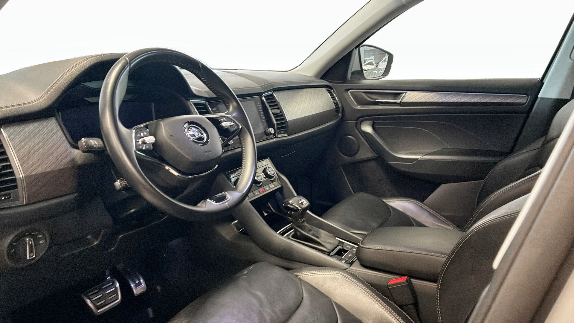 Skoda Kodiaq Style 2,0 TSI 190hk DSG 4x4 2023, bild 7/10