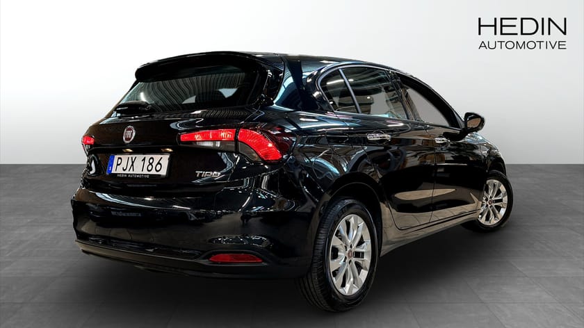 Bild 2 av Fiat Tipo 1.4 FIRE T-JET Manuell, 120hk / Sensor Bak /