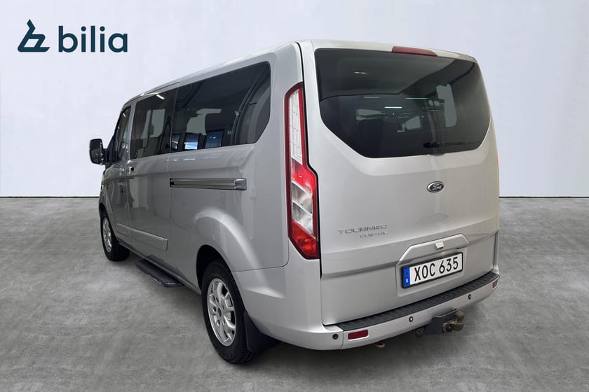 Bild 4 av Ford Tourneo Custom 300 2.2 TDCi/Limited/ 9-sits/ Värmare/ V-hjul/ B-kamera