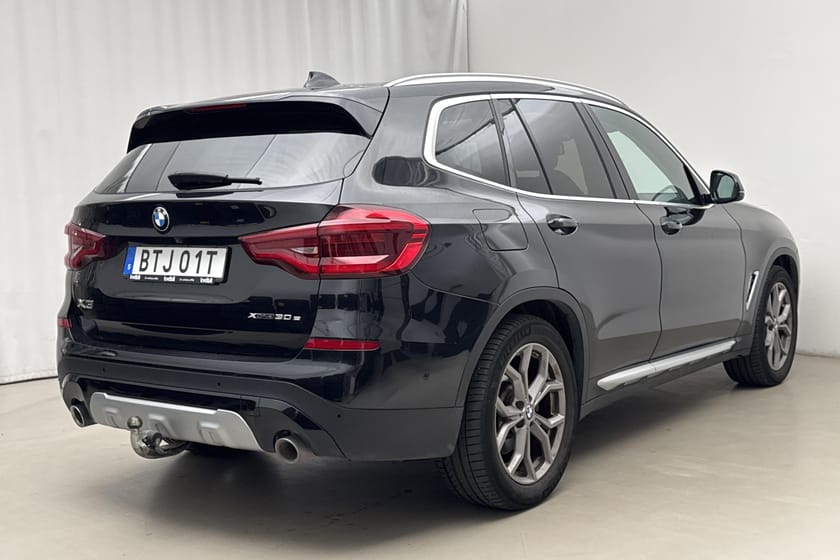 Bild 3 av BMW X3 xDrive30e xDrive30e, G01 (292hk) xLine Connected Panorama