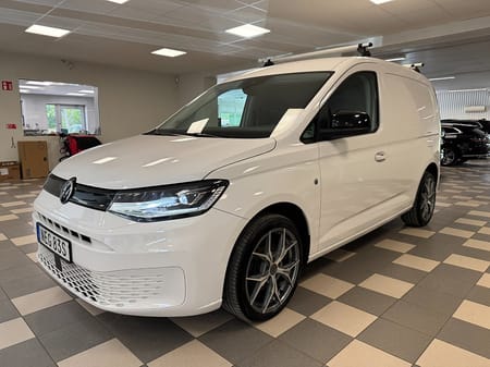 Volkswagen Caddy Cargo 2.0 TDI DSG Cockpit Värmare Drag AppConnectLed