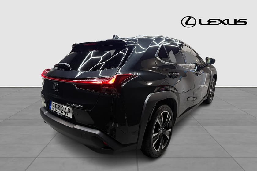 Bild 5 av Lexus UX 250h E-Four PREMIUM AWD TEKNIKPAKET V-HJUL