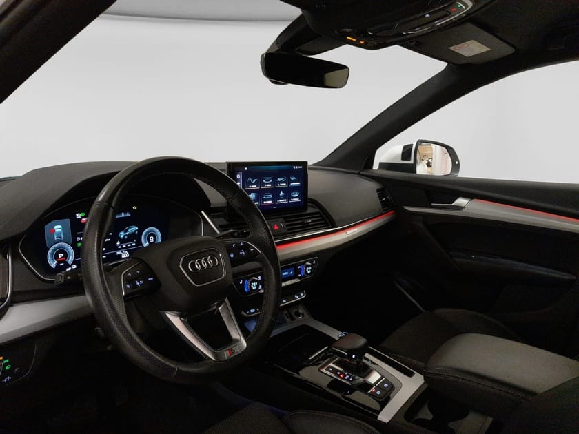 Bild 4 av Audi Q5 55 TFSI e quattro S-Line 367hk