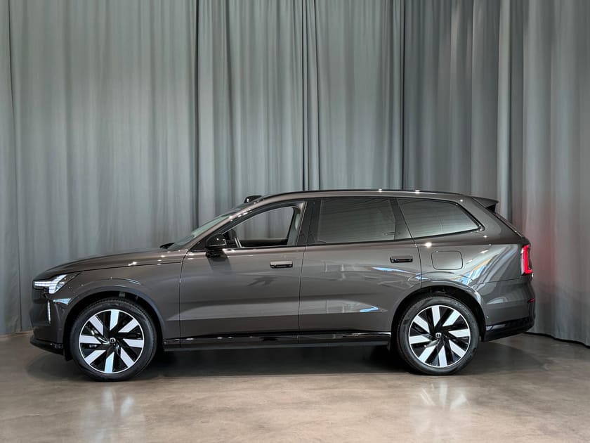Bild 3 av Volvo EX90 Twin Motor Ultra 7-sätes