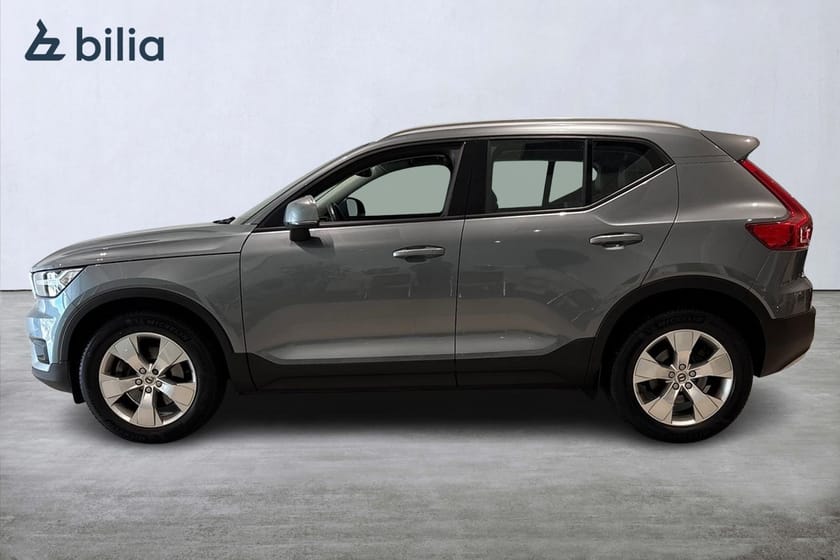 Bild 3 av Volvo XC40 T4 AWD Momentum Advanced Edition