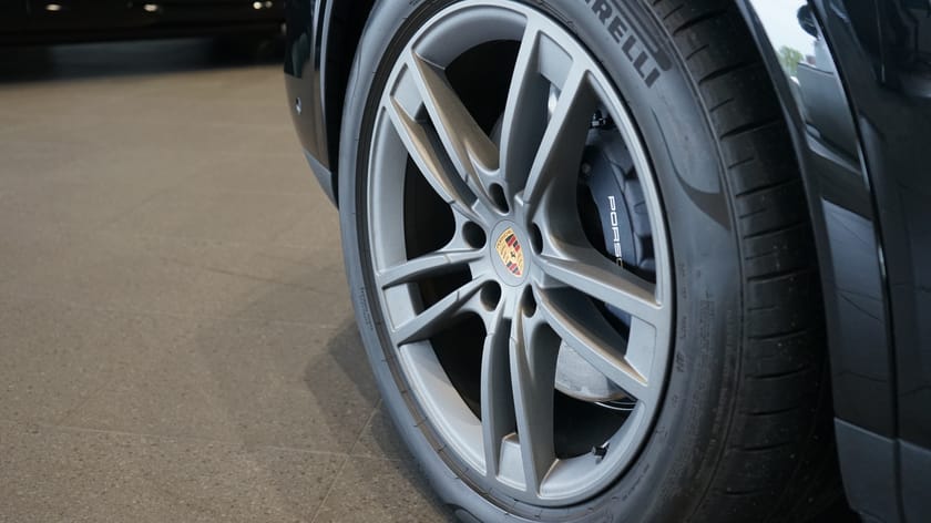 Bild 4 av Porsche Cayenne E-Hybrid 