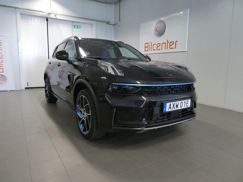 Bild 3 av Lynk & Co 01 PHEV Aut-Kamera-Navi-BLIS-Pano-Värmare-70KmRange-SoV