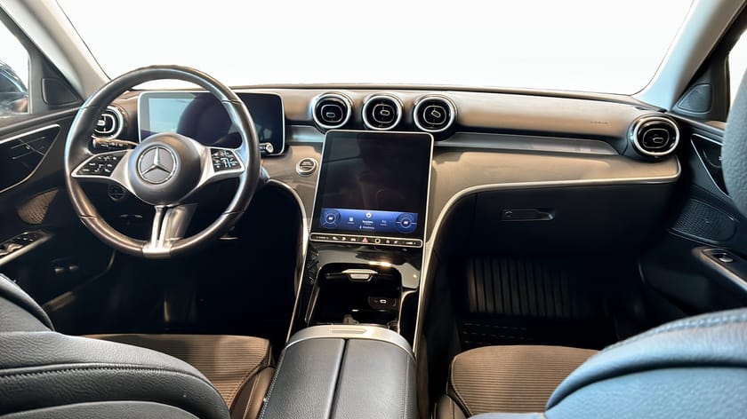 Bild 4 av Mercedes-Benz C 300 T e Avantegarde 313hk Navi Backkamera