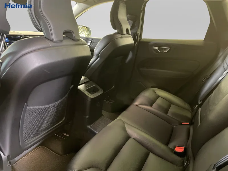 Bild 12 av 14 – Volvo XC60 Recharge T6 Inscription T