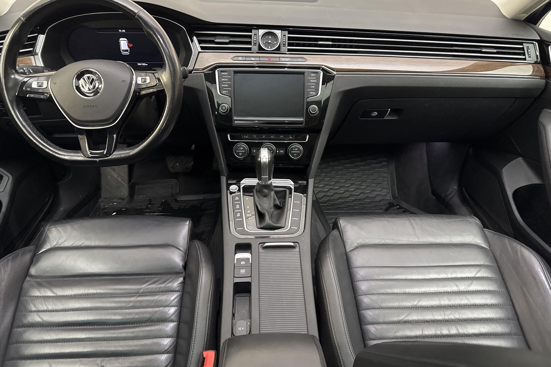 Volkswagen Passat 2016, bild 7/10