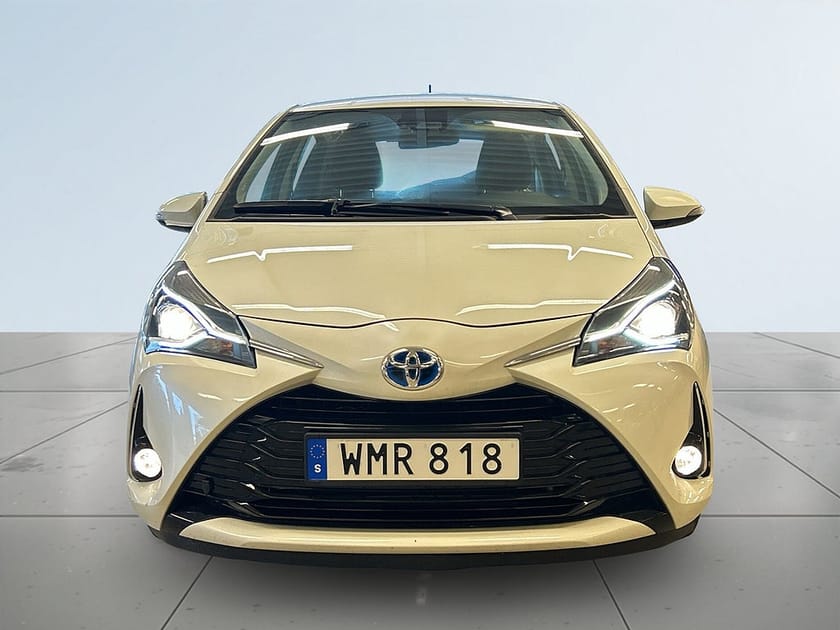 Bild 2 av Toyota Yaris Hybrid e-CVT Rattvärme/Kamera/MoK-Värm/SoV-Däck