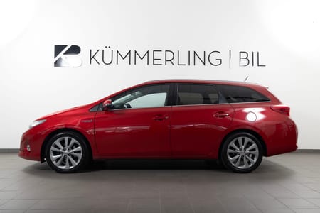 Toyota Auris Touring Sports Hybrid e-CVT 136hk Bkamera/Keyless