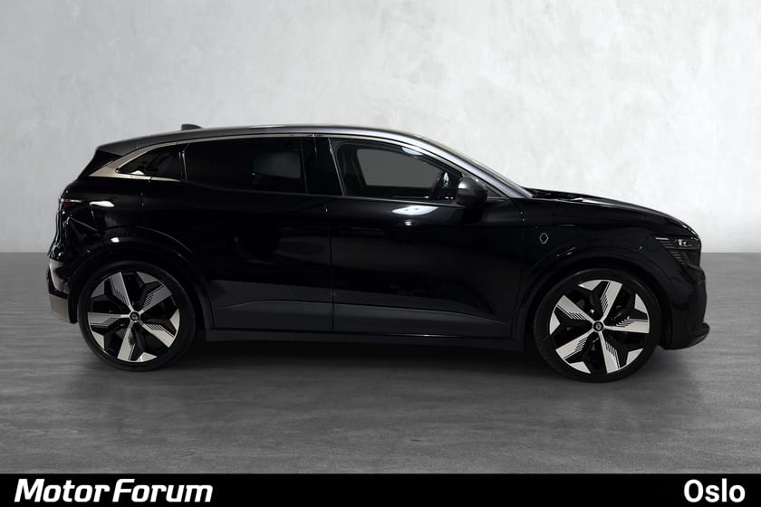 Renault Mégane E-TECH (EF36183) - Drive