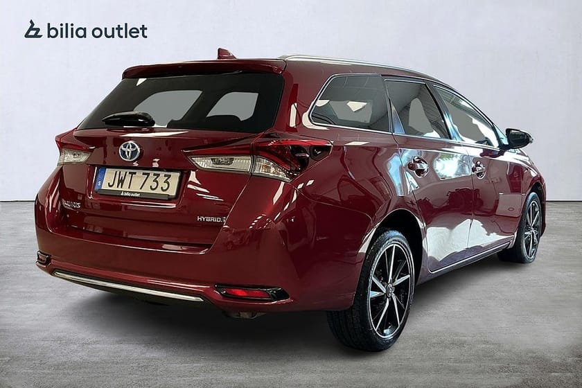 Bild 4 av Toyota Auris Touring Sports Hybrid Intense Edition Nyservad B-kamera