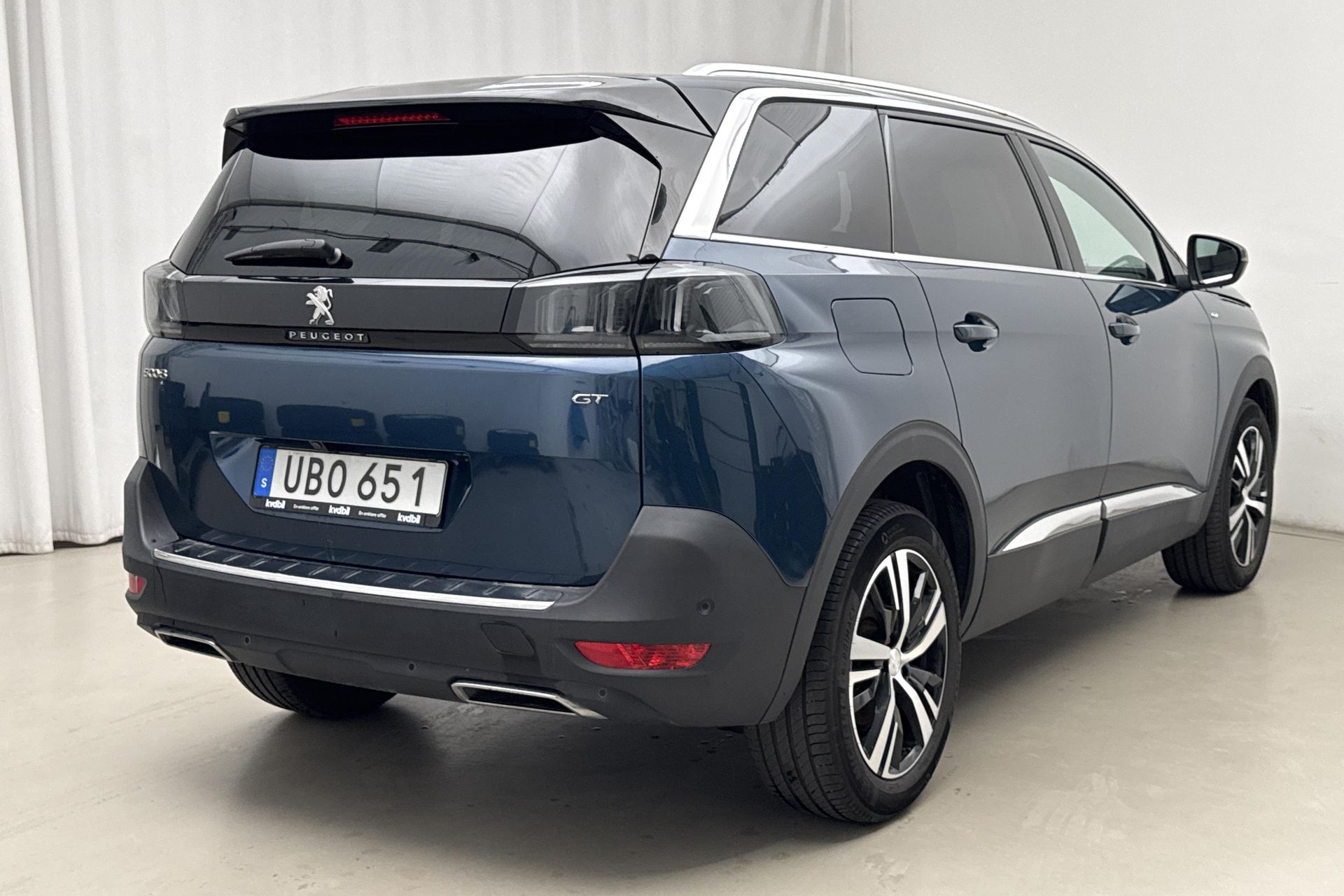 Peugeot 5008 1.2 PureTech 130 2023, photo 3/10