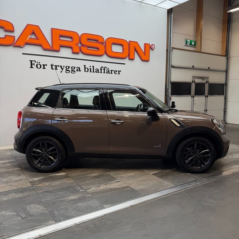 Bild 3 av MINI Countryman Cooper S ALL4 Salt II Nav Harman/Kardon Läder 4WD