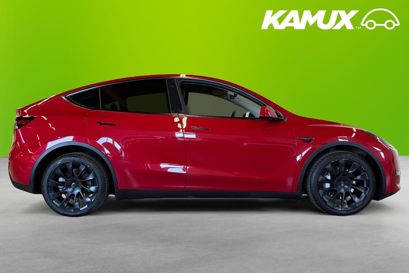 Bild 2 av Tesla Model Y Long Range AWD 514hk B-kam Pano Navi
