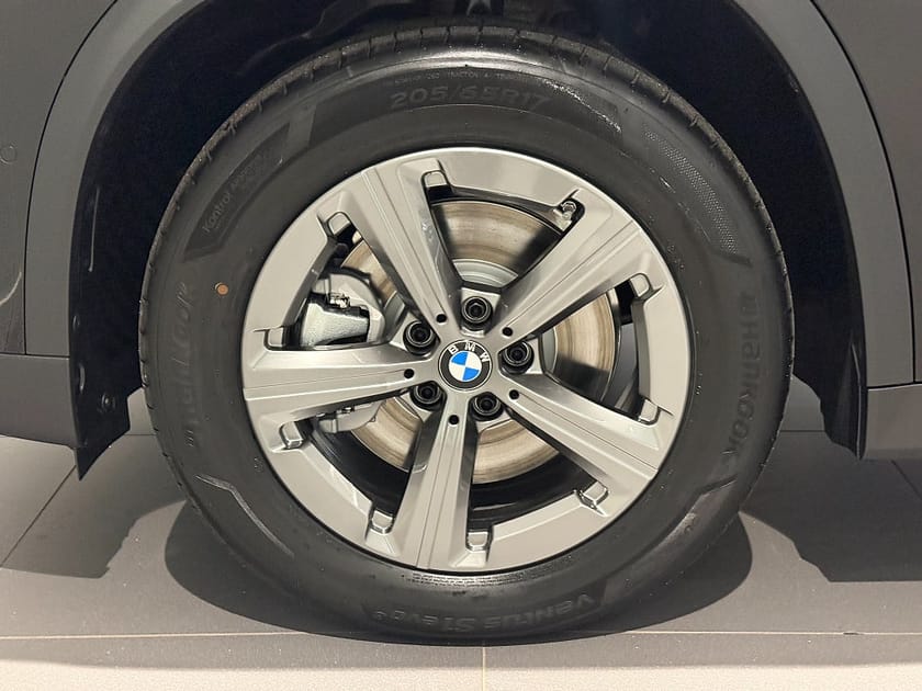 Bild 5 av BMW X1 xDrive25e Active Edition Drag Backkamera Tonade rutor
