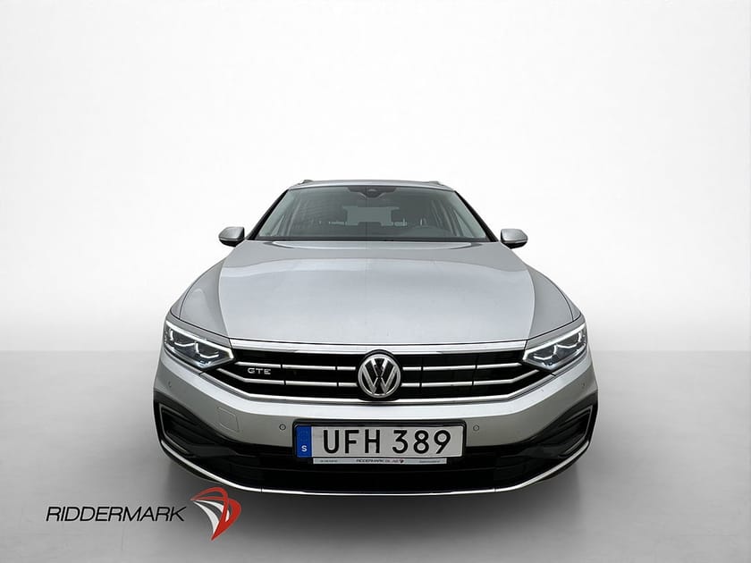 Bild 2 av Volkswagen Passat Sportscombi GTE 218hk Kamera Drag Navi Adaptiv-Fart
