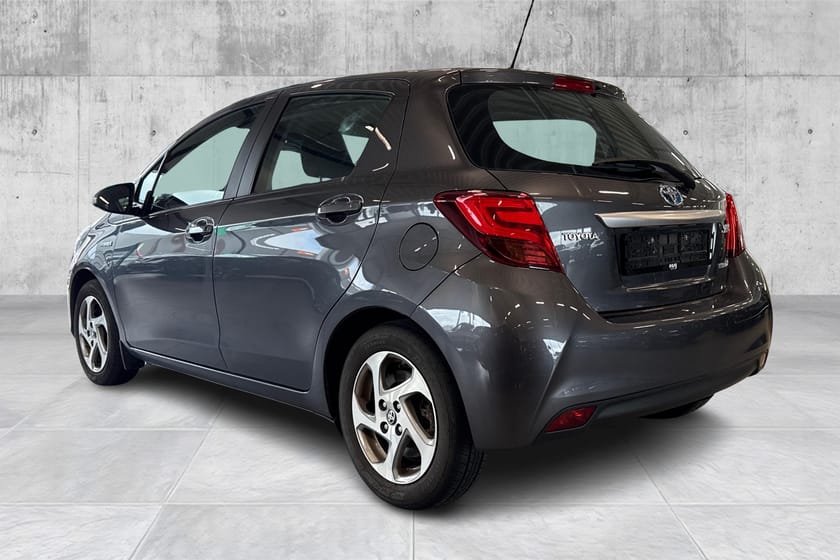 Bilde 3 av Toyota Yaris Hybrid Active / Ryggekamera/Navi/Cruise/DAB/S+V