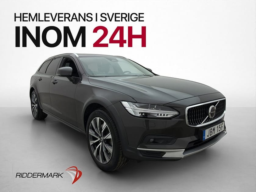 Bild 1 av Volvo V90 Cross Country B4 AWD Plus Värmare Kamera Drag MOMS