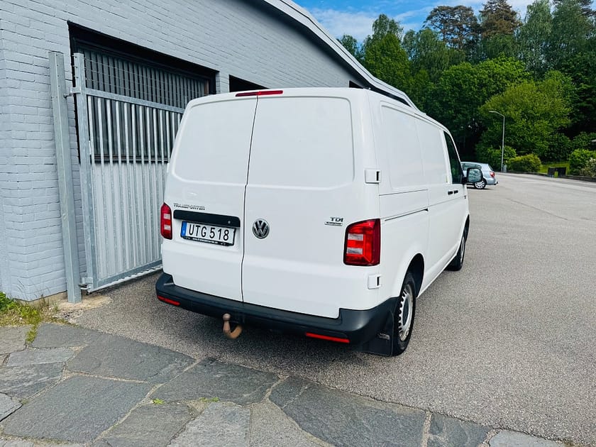 Bild 3 av Volkswagen Transporter T28 2.0 TDI 102HK BMT SKÅP / DRAG / VÄRMARE