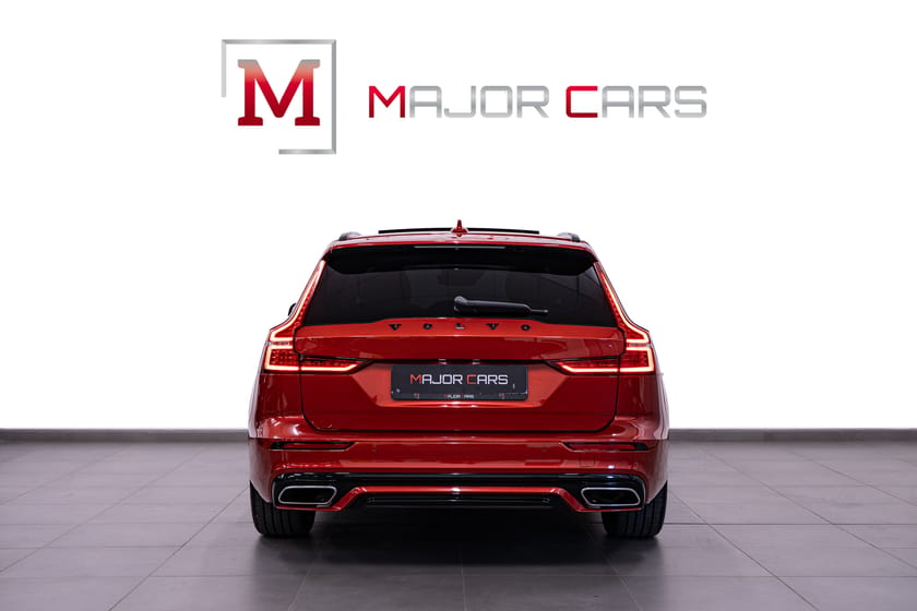 Bild 5 av Volvo V60 D4 R-Design Pano H/K 20" HuD 4-Zons 190hk