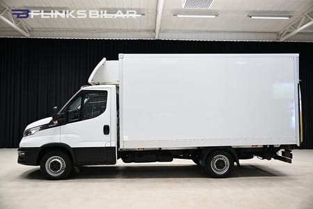 Iveco Daily 35-140 Chassi Cab 136HK Automat|Volymskåp|BgLyft|Sidodörr|Backkamera|Moms