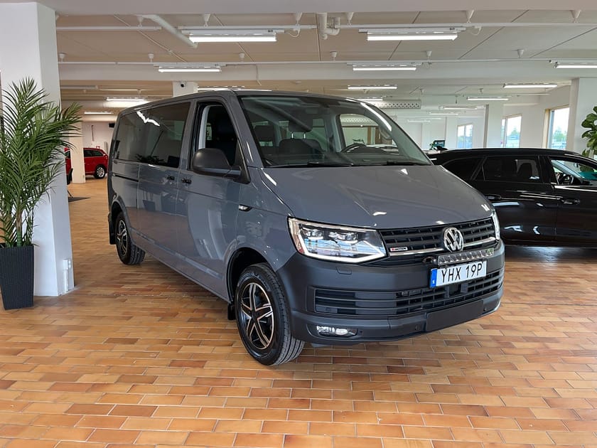 Bild 3 av Volkswagen Caravelle T32 2.0 TDI  AUT BMT 4Motion 9-sits