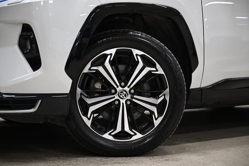 Bild 3 av Toyota RAV4 Plug-in Hybrid 306HK Plug-in|Style|Premium|Drag|Leasbar