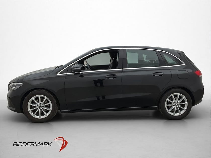 Bild 2 av Mercedes-Benz B 180 d 116hk Kamera Navi Sensorer