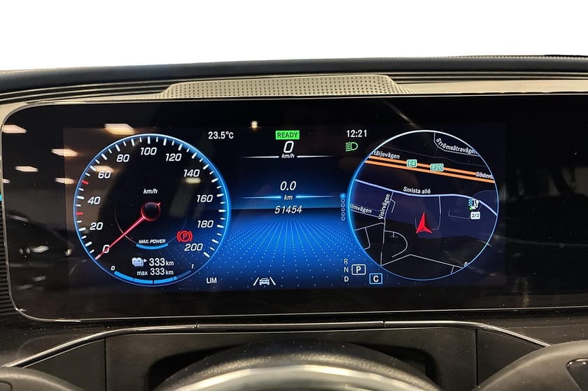 Bild 5 av Mercedes-Benz EQC 400 4MATIC Electric Art 360° Distronic HUD Taklucka