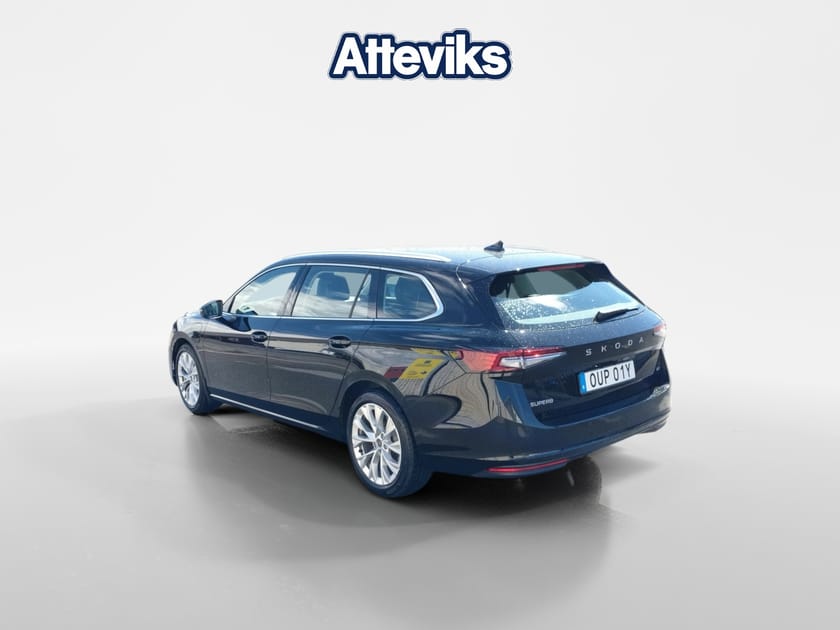 Bild 5 av Škoda Superb iV Kombi SELECTION 204 HK Drag Värmare Kamera