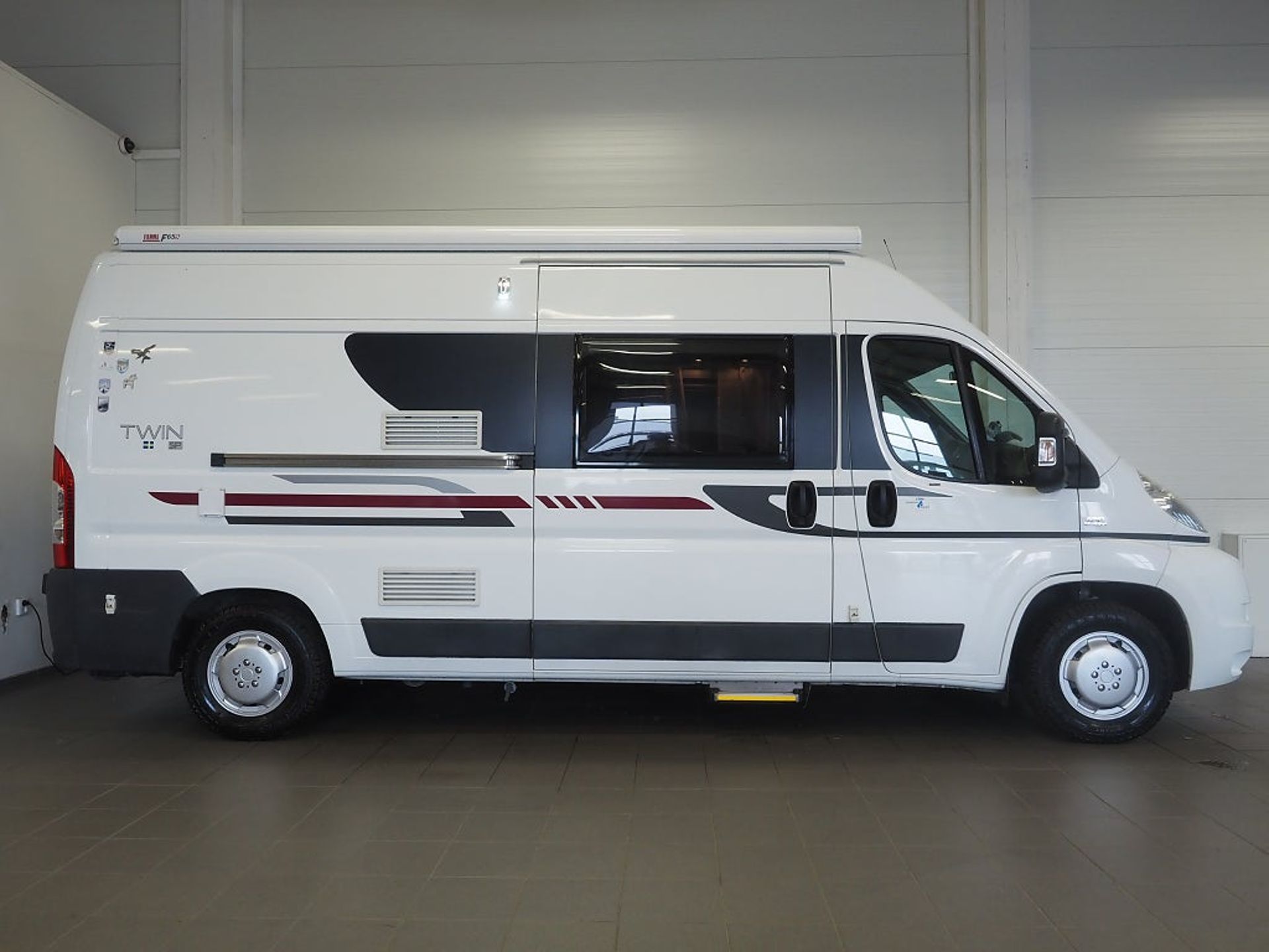 Adria Mobil Twin Fiat 2.3 MultiJet 2011, bild 3/10