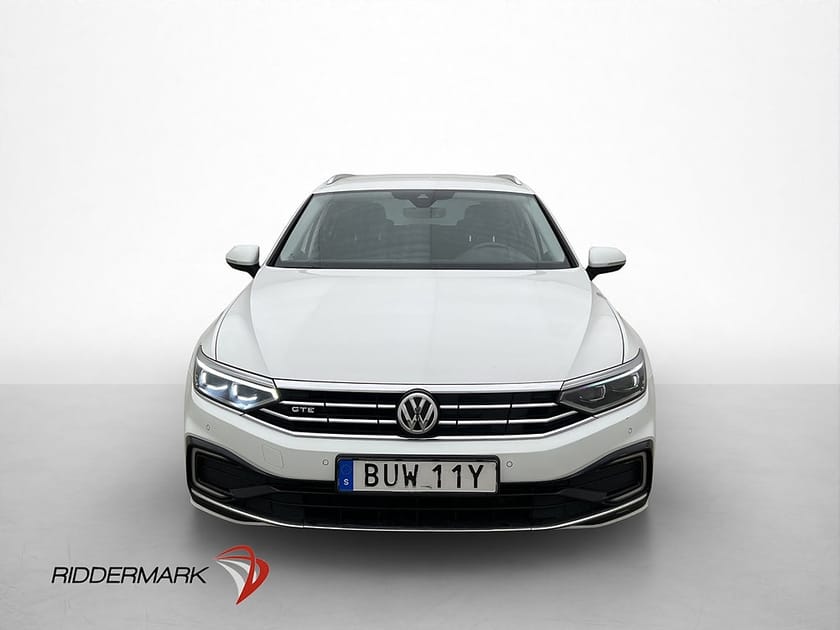 Bild 2 av Volkswagen Passat Sportscombi GTE 1.4 TSI Cockpit P-Värm Kamera Skinn