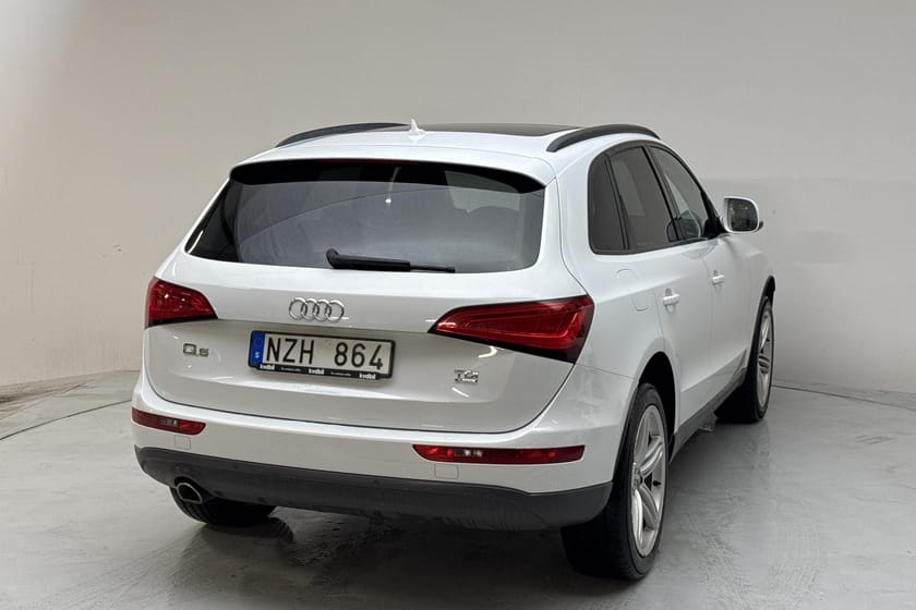 Bild 3 av Audi Q5 2.0 TDI quattro (177hk) Design Värmare